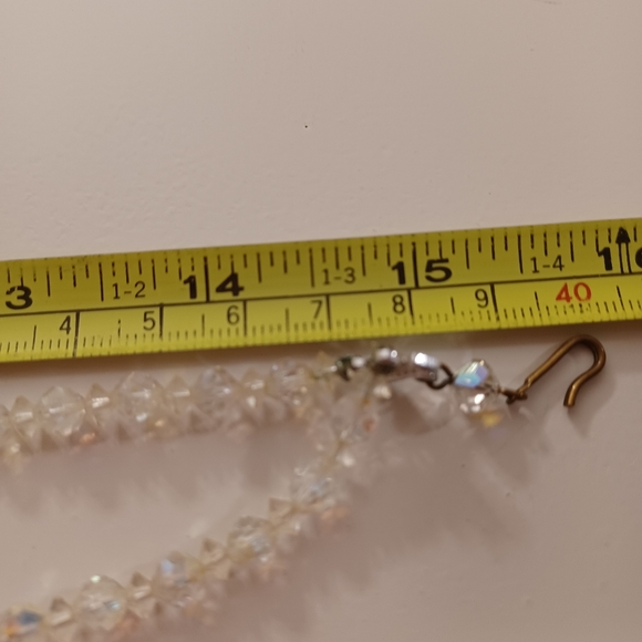 Vintage white crystal choker - Picture 6 of 7